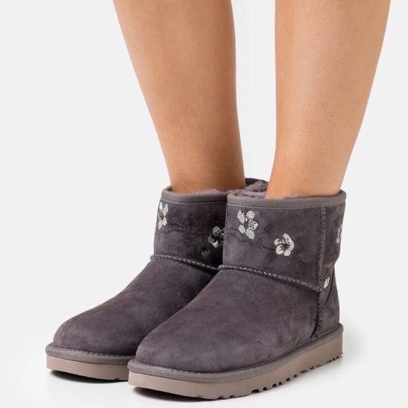 UGG Shoes - 💘 UGG AUSTRALIA CLASSIC MINI BLOSSOM BOOTS BRAND NEW WITH BOX 7